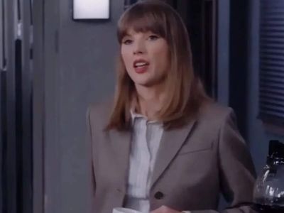 Taylor Swift just dropped four mysterious words at the Emmys, and fans are already hunting for Easter eggs