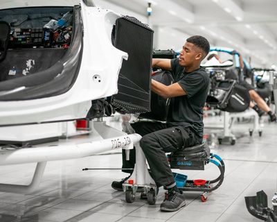 McLaren to build SUVs geared towards Formula One fans with children