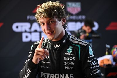 Sebastian Vettel: “I’d be very happy” for Kimi Antonelli to beat me as F1’s youngest champion