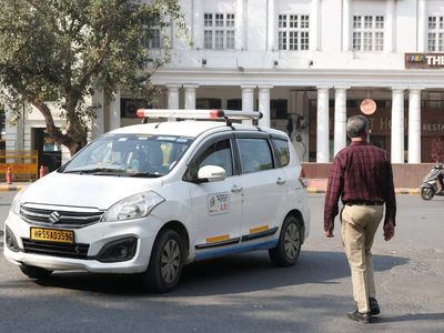 Government orders cab aggregators to stop advance tipping before ride booking