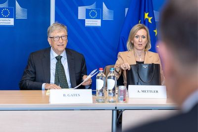 Bill Gates Warns No Government Is Prepared for AI Shift as He Says Leaders Are 'Way Behind'