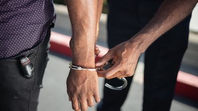 Phoenix officer arrests black WSJ reporter after being accused of trespassing. Then city leaps into action and pays a massive $100,000 settlement