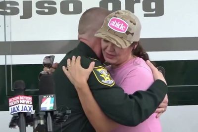 Mother learns missing son found safe during live news conference