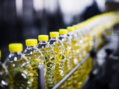 India considers cutting vegetable oil import taxes as prices climb