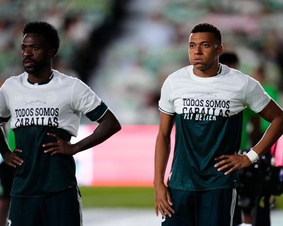Madrid endure an awkward night after T-shirt trouble and Elche scare