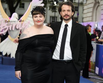Girls creator Lena Dunham welcomes baby girl delivered via surrogate
