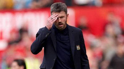 Man Utd Pay the Price for Ignoring Michael Carrick’s Transfer ‘Focus’ This Summer