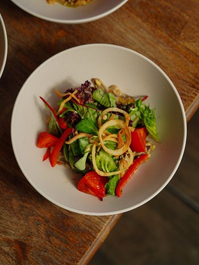 A $6 Bag of Salad vs. Buying the Ingredients Separately: Which Is Actually Cheaper?