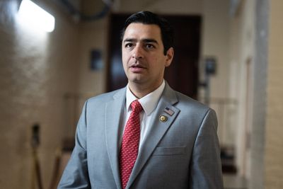 Bill aimed at voter anger over data centers passes House