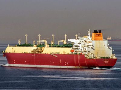 Asia cuts LNG buying, but $26 gas sends Europe shopping