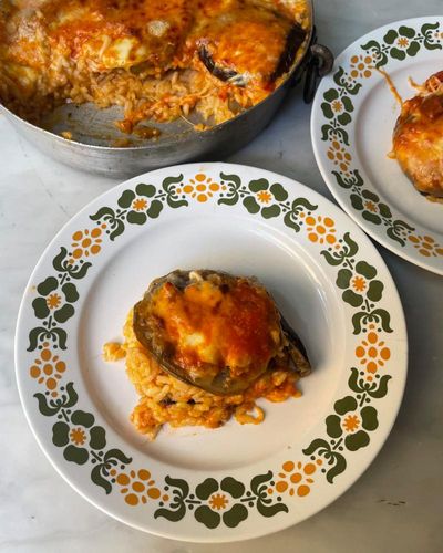 Rachel Roddy’s recipe for rice, aubergine and mozzarella bake
