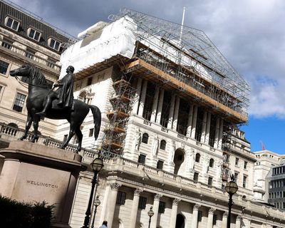 UK government borrowing costs fall as Bank of England outlines new bond-selling plan – as it happened
