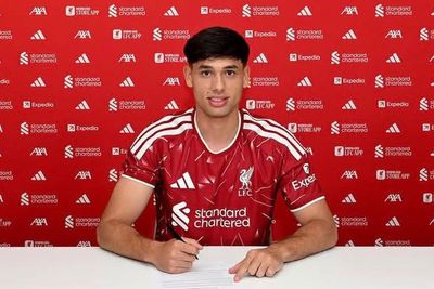 Liverpool re-sign young midfielder Patrik Farkas from Blackburn Rovers