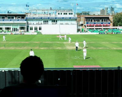 Bess frustrates old teammates to jolt Somerset’s title ambitions: County Championship cricket, day three – as it happened