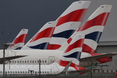 The one airline flying from UK to Abu Dhabi after BA suspends route again