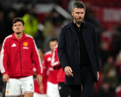 Michael Carrick risks untimely spell in the ‘crisis’ box seat with Manchester United