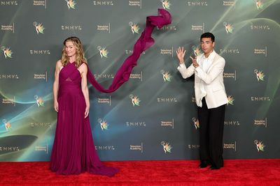 Julia Stiles' 'Dancing With the Stars' Premiere Look Put a Glamorous Spin on Her Latest Career Chapter