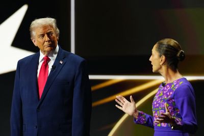 Trump Demands Mexico Target 'Corrupt' Officials as He Escalates Pressure Over Drug Cartels