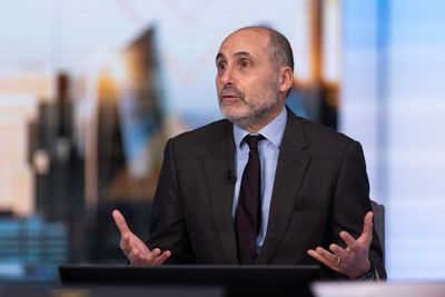 Goldman's top strategist just added hard numbers to his earnings-bubble warning
