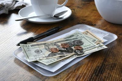 6 People You Shouldn’t Tip — And Who Actually Does Expect a Gratuity