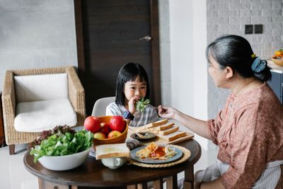 Ten Diet Quality Scores Tied to Slower Biological Aging in About 7,500 German Adults, with No Clear Winner