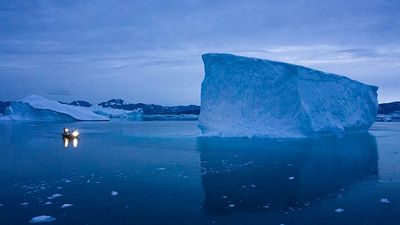 Greenland and Antarctica have lost 12 trillion tonnes of ice since 1979