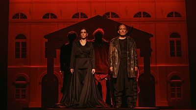 Burning the bard: 'Macbeth' defies fiery curse as Lisbon's Teatro D. Maria II reopens