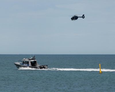 Shark catch-and-kill order issued after swimmer dies off popular Perth beach