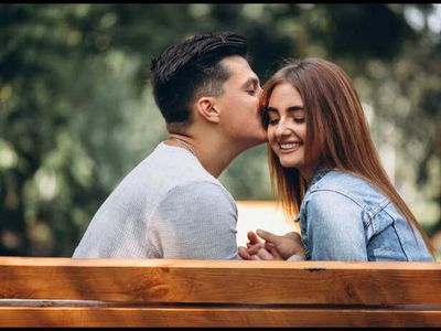 5 Signs the Love You Want Is Worth Waiting For