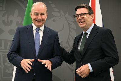 Burnham pushes for ‘deeper relationship’ with EU in No 10 North talks with Ireland’s Martin