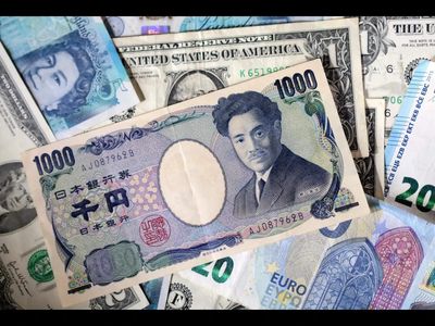Yen slumps to two-week low after BOJ rate hike underwhelms