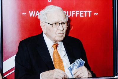 Warren Buffett abruptly steps down as Berkshire chair as 'Father Time' wins, handing role to son Howard who will 'guard its culture and values'