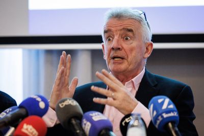Ryanair boss Michael O’Leary finally apologises for ‘rapists’ comments about rival airlines