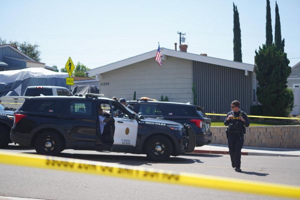 San Diego police investigate case of family of three found fatally shot in home