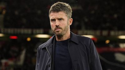 Michael Carrick Blasts ’Ridiculous’ Speculation Over Man Utd Future