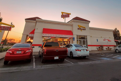 In-N-Out Managers Pocket $200K a Year as Fast-Food Jobs Get a Major Pay Boost