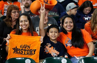 Astros' Hispanic Heritage Weekend at Daikin Park: What's Actually Happening Sept. 18–20