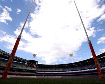 Brisbane Lions defeat Hawthorn Hawks in AFL preliminary final – as it happened