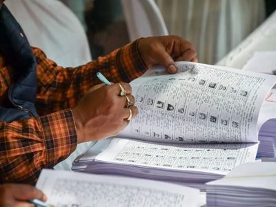 Nandigram, Rejinagar bypolls: Final field set for multi-cornered contests