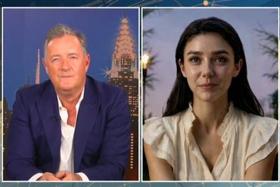 AI actor suffers glitch during bizarre Piers Morgan TV interview