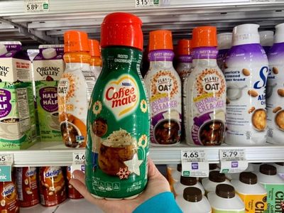 What’s Really in Your Coffee Creamer? Here’s What Cancer Experts Say About the Ingredients
