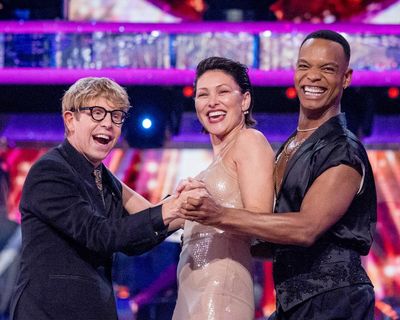 Strictly Come Dancing review – delighted new hosts help show feel genuinely fresh