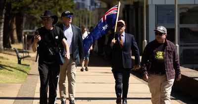 Protesters seek to scupper One Nation's rise as candidates board harbour cruise