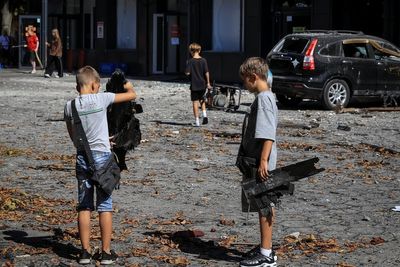 Five children a day killed or injured by explosives around world – as AI and drones increase threat