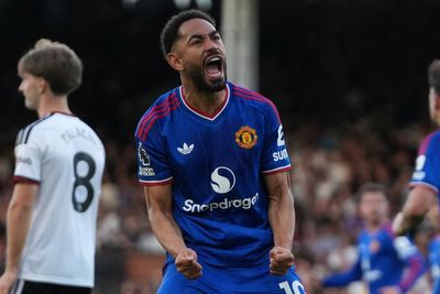 Fulham 1-1 Manchester United: Matheus Cunha rescues point after uninspired performance