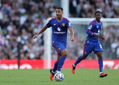 Manchester United’s engine room runs out of steam as fans voice frustration
