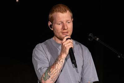 Ed Sheeran Accused of Reading Apology From Teleprompter After Tearful Speech Over Macklemore Tour Removal