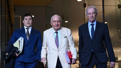 Alan Jones's alleged teen victim withdrawn from trial