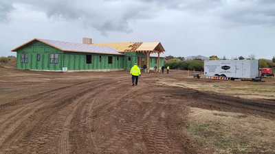 84-year-old Wyoming Navy veteran donates 207-acre llama ranch as sanctuary for veterans and first responders
