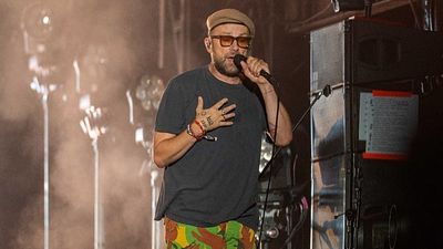Singer Damon Albarn speaks out as Gorillaz kick off US tour: 'Don’t ever be neutral'